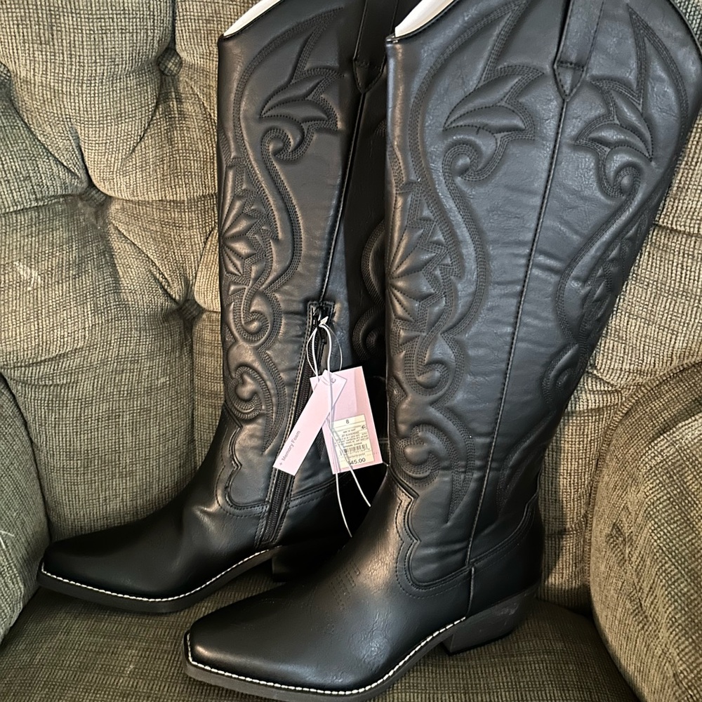 Black Western Style Boots - not leather ladies size 6